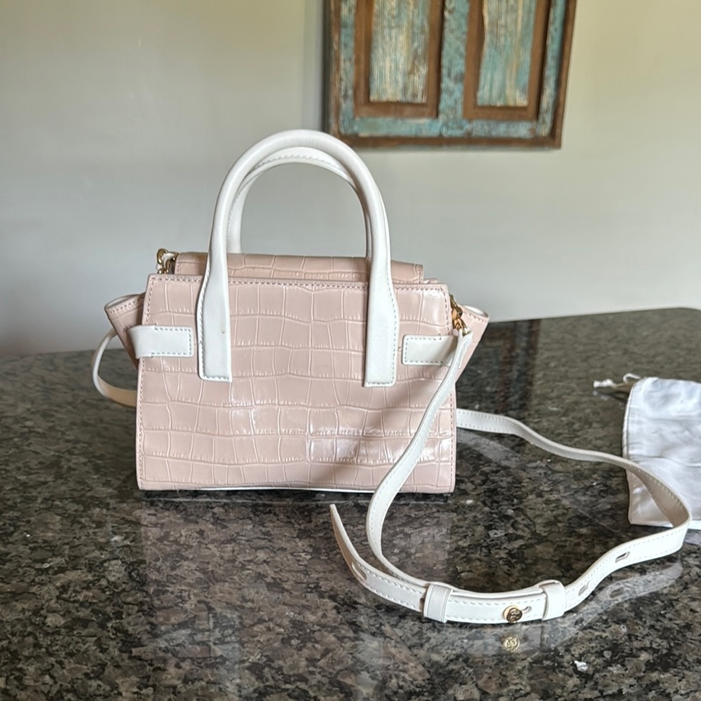 Michael Kors small Pink and Gold Satchel Chic Chain Detail & crossbody NWT - Picture 5 of 12